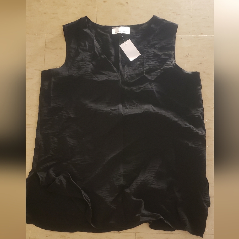 Chic Black Sleeveless Tank Top